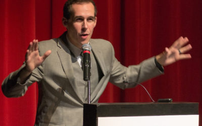 Both Sides of the Aisle with PRSA Oregon Pres., Colby Reade [Podcast]