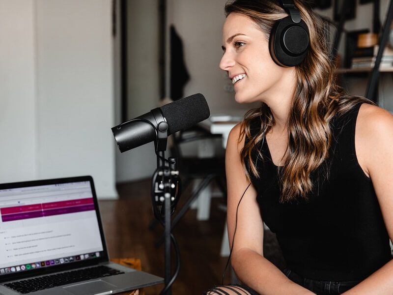 How to Use Podcasts for Digital PR